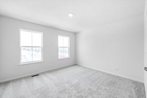 98 Hedgerow Dr, Elgin, IL 60124 photo 31