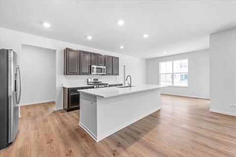 98 Hedgerow Dr, Elgin, IL 60124 photo 7