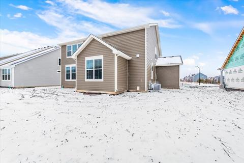 98 Hedgerow Dr, Elgin, IL 60124 photo 4