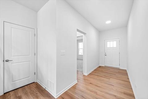 98 Hedgerow Dr, Elgin, IL 60124 photo 14