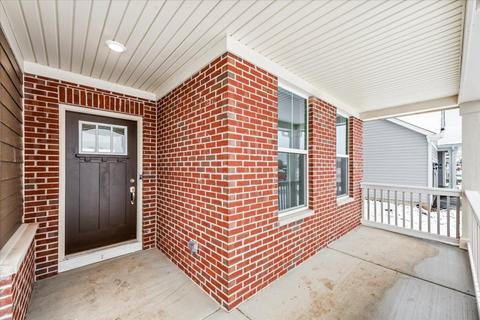 98 Hedgerow Dr, Elgin, IL 60124 photo 3