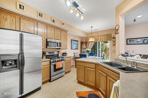 1131 Bromley Ct, Aurora, IL 60502 photo 10
