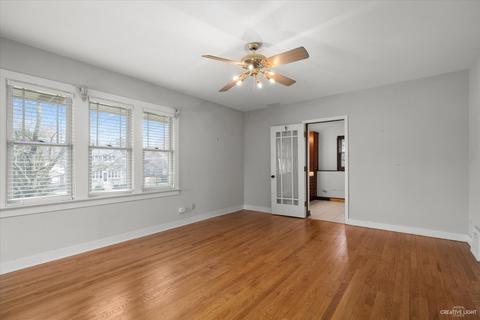 910 N Main St, Wheaton, IL 60187 photo 20