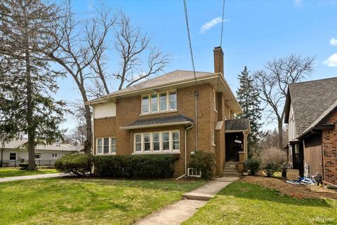 910 N Main St, Wheaton, IL 60187 photo 2