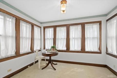 910 N Main St, Wheaton, IL 60187 photo 10