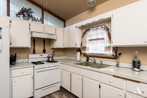 15500 Minerva Ave, Dolton, IL 60419 photo 9