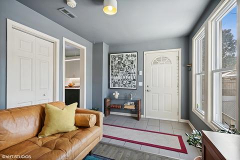 1418 N Ridgeway Ave, Chicago, IL 60651 photo 10