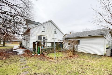 2223 Main St, Peru, IL 61354 photo 18