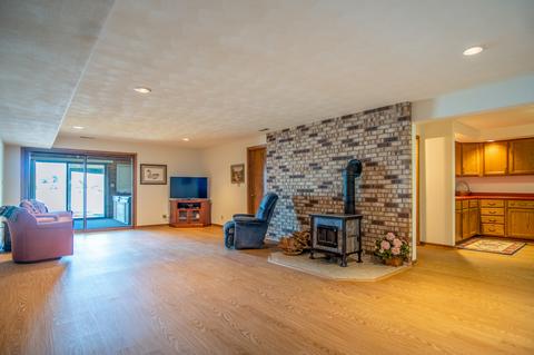 525 Baintree Rd, Lake Summerset, IL 61019 photo 32