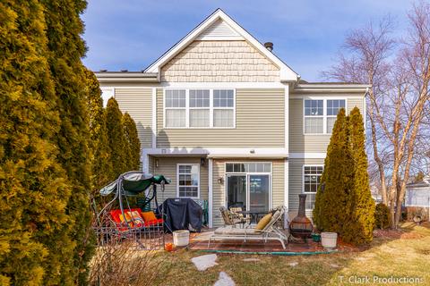 554 Pinebrook Dr, Bolingbrook, IL 60490 photo 4