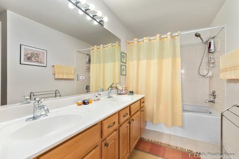 554 Pinebrook Dr, Bolingbrook, IL 60490 photo 29