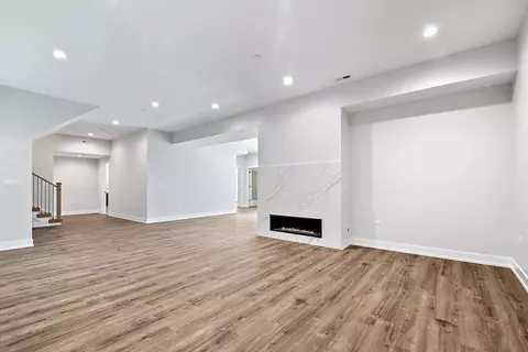 31 Hamilton Ln, Oak Brook, IL 60523 photo 30