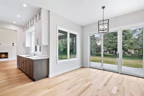 31 Hamilton Ln, Oak Brook, IL 60523 photo 13