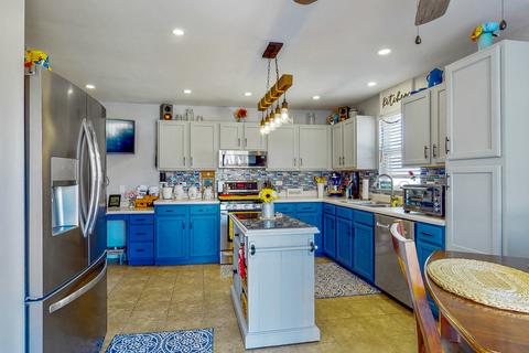 3712 Pebble Crk, Mchenry, IL 60050 photo 6