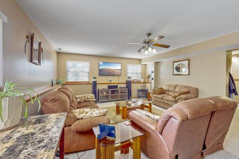 3712 Pebble Crk, Mchenry, IL 60050 photo 10