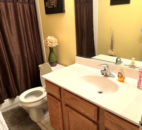 2402 Georgetown Cir, Aurora, IL 60503 photo 22