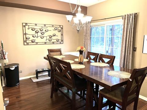 2402 Georgetown Cir, Aurora, IL 60503 photo 9