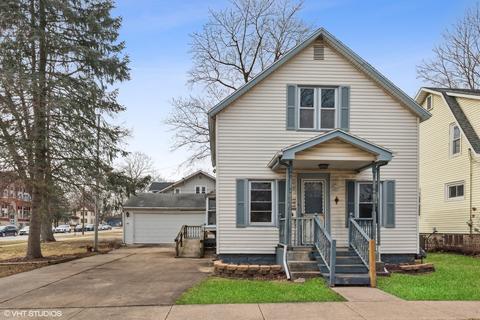 1127 Madison St, Lockport, IL 60441