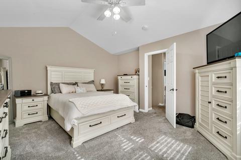 307 Edgewood Dr, Minooka, IL 60447 photo 9
