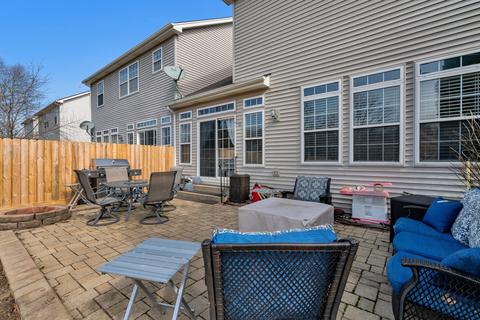 307 Edgewood Dr, Minooka, IL 60447 photo 15
