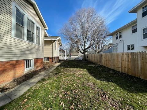 304 E Scott St, Tuscola, IL 61953 photo 36