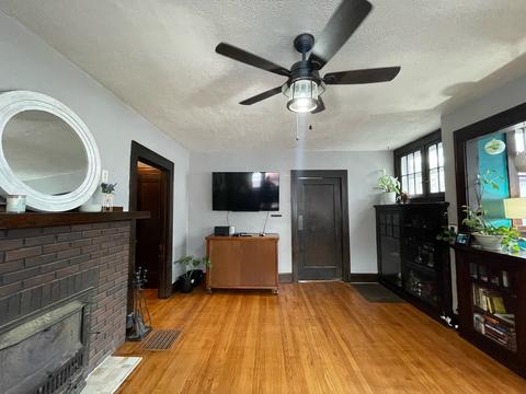 304 E Scott St, Tuscola, IL 61953 photo 6