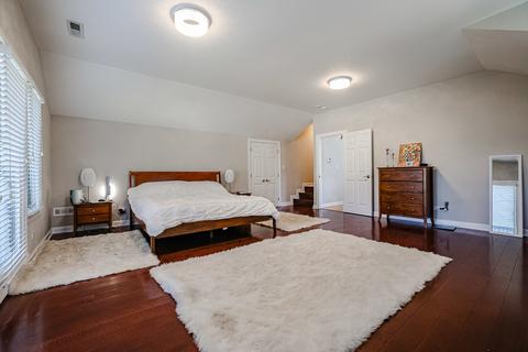 8745 Lyons St, Des Plaines, IL 60016 photo 15