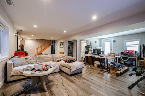 8745 Lyons St, Des Plaines, IL 60016 photo 28