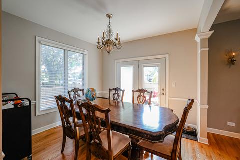 8745 Lyons St, Des Plaines, IL 60016 photo 5