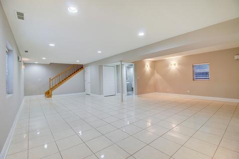 8745 Lyons St, Des Plaines, IL 60016 photo 31