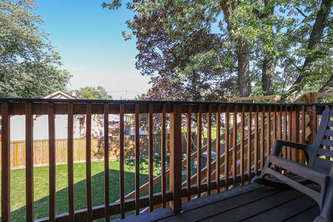 8745 Lyons St, Des Plaines, IL 60016 photo 23
