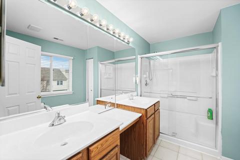 652 Cameron Dr, Antioch, IL 60002 photo 15