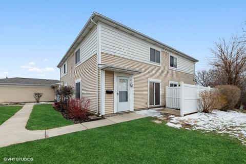 1673 Cornell Dr, Hoffman Estates, IL 60169 photo 1