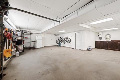 21 E Cedar St, Chicago, IL 60611 photo 32