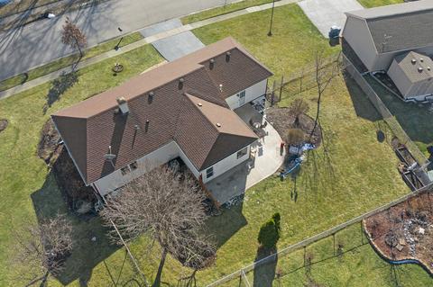 702 San Diego Pl, Bartlett, IL 60103 photo 3