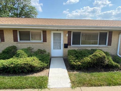 805 Valley Stream Dr #3B, Wheeling, IL 60090 photo 1