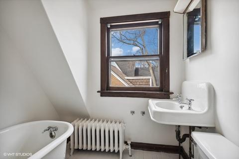 1023 Maple Ave, Evanston, IL 60202 photo 24