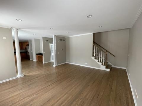 1017 Crystal Ct, Glenview, IL 60025 photo 5