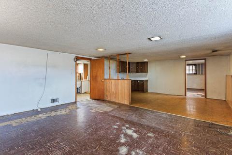 7638 Stickney Ave, Bridgeview, IL 60455 photo 17