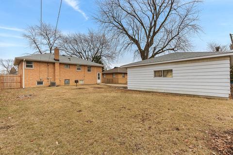 7638 Stickney Ave, Bridgeview, IL 60455 photo 23