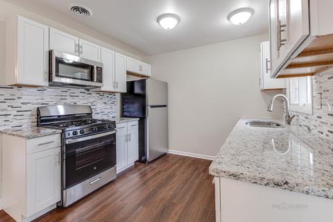 992 Apple Valley Dr, Bartlett, IL 60103 photo 11