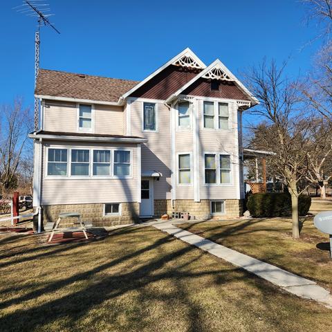 107 N Shelly Ave, Reddick, IL 60961 photo 2