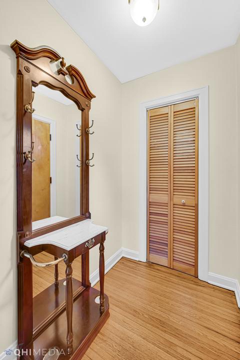 1111 S Naperville Rd, Wheaton, IL 60187 photo 4