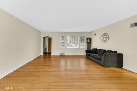 1111 S Naperville Rd, Wheaton, IL 60187 photo 7