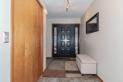 2510 Timberview Dr, Bloomington, IL 61701 photo 9