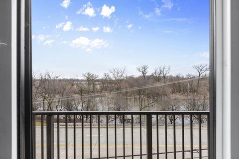 960 S River Rd #403, Des Plaines, IL 60016 photo 16