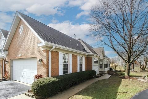318 Cimarron Rd, Lombard, IL 60148 photo 2