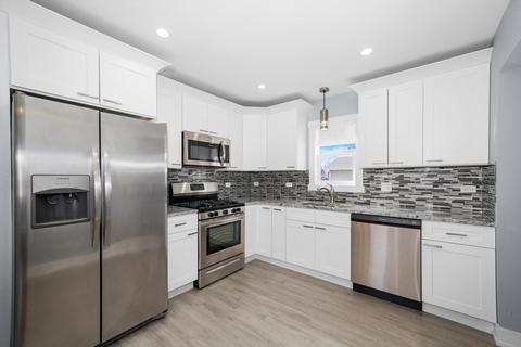 8144 Mobile Ave, Burbank, IL 60459 photo 14
