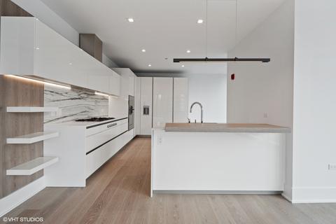 363 E Wacker Dr #1802, Chicago, IL 60601 photo 3