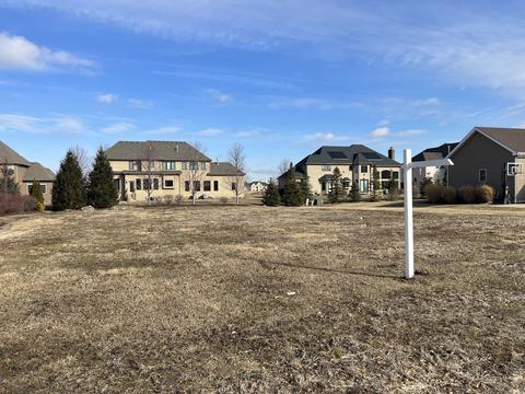 4616 Corktree Rd, Naperville, IL 60564 photo 1